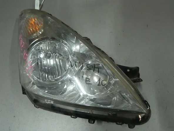Фара TOYOTA WISH ANE10 Перед Прав 681 (Контрактный) 68000825