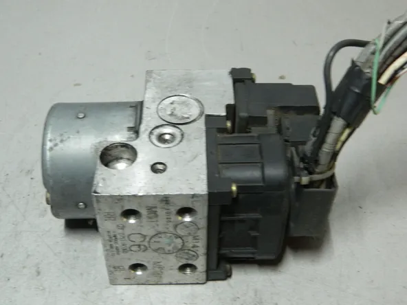 Блок ABS SUBARU LEGACY BH5 (Контрактный) 81532759