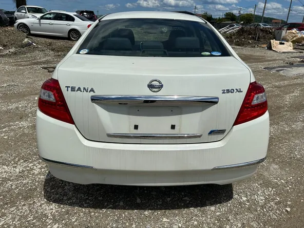 Крышка багажника NISSAN TEANA J32 (Контрактный) 21148009