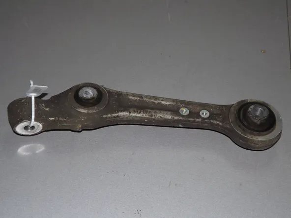 Рычаг подвески HYUNDAI EQUUS VI G6DA 2013-2015 Перед Лев Низ (Б/У) 35023991