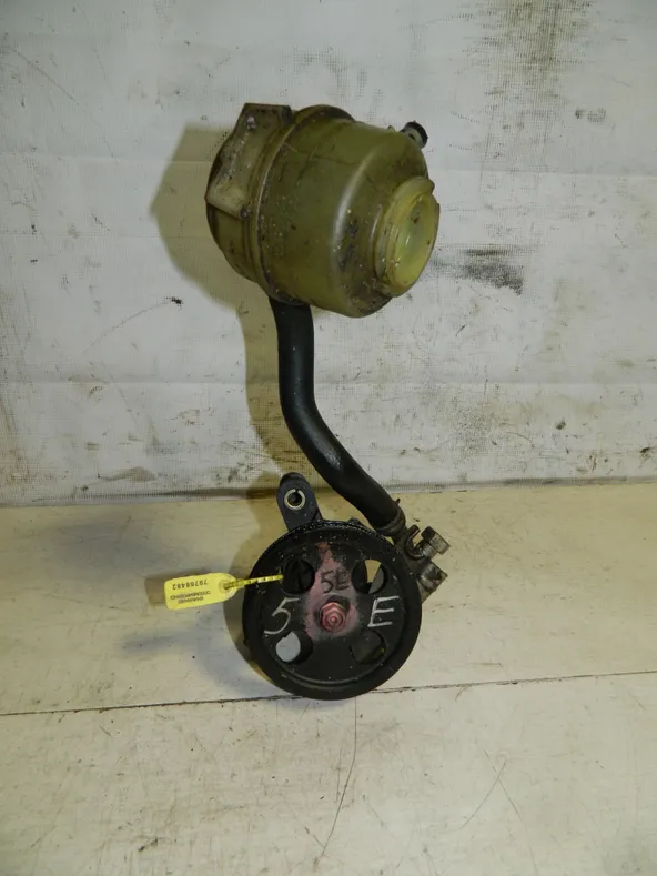 Гидроусилитель руля TOYOTA CALDINA ET196 5EFE (Контрактный) 79768482