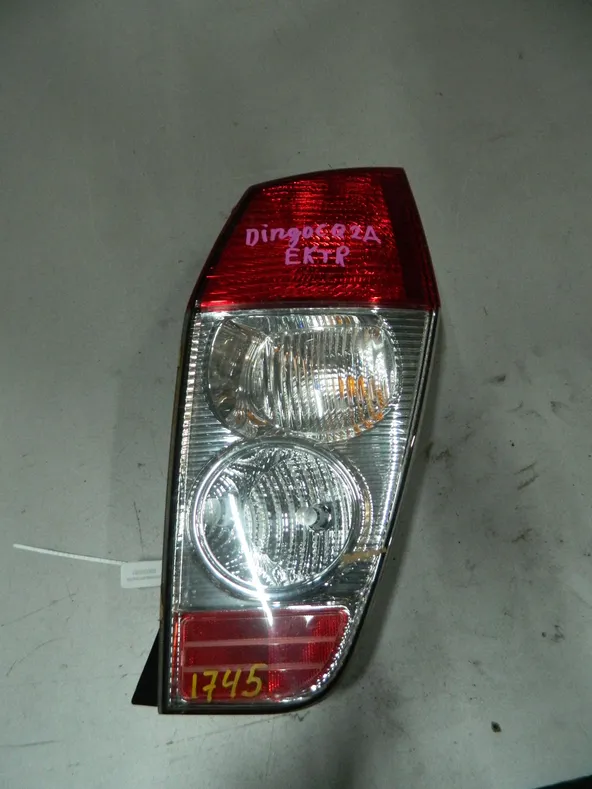 Фонарь MITSUBISHI DINGO CQ2A Зад Прав 1745 (Контрактный) 68000961