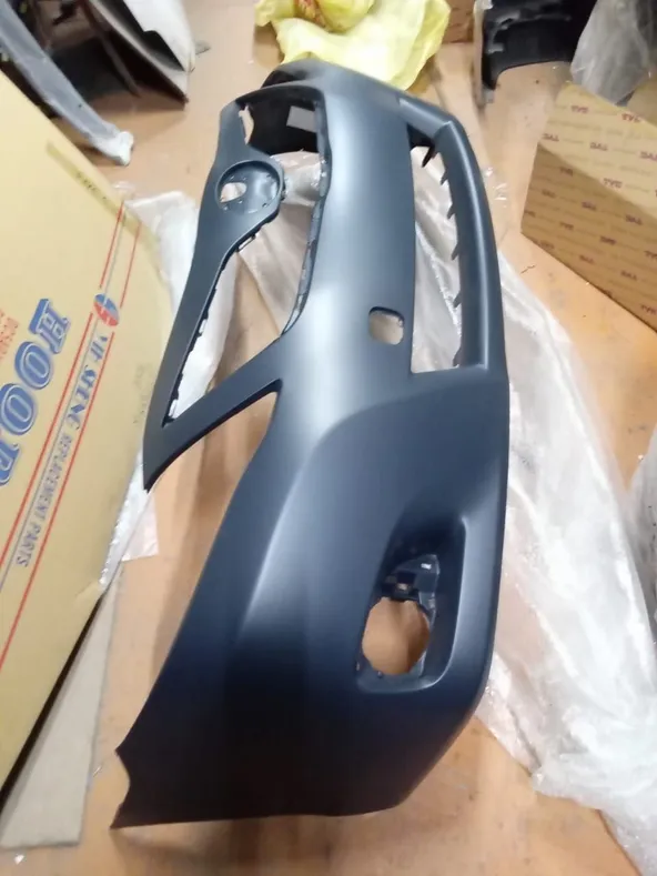 Бампер передний API TY38100008000 TOYOTA CAMRY ACV40 2010-2011