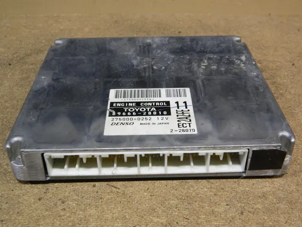 Блок управления ДВС TOYOTA ESTIMA 2AZFE (Контрактный) 10113 8966628010
