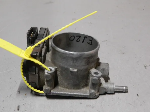 Дроссельная заслонка SUBARU EJ20 (Контрактный) 79780494