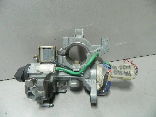 Замок зажигания TOYOTA PASSO KGC10 (Контрактный) 81532273