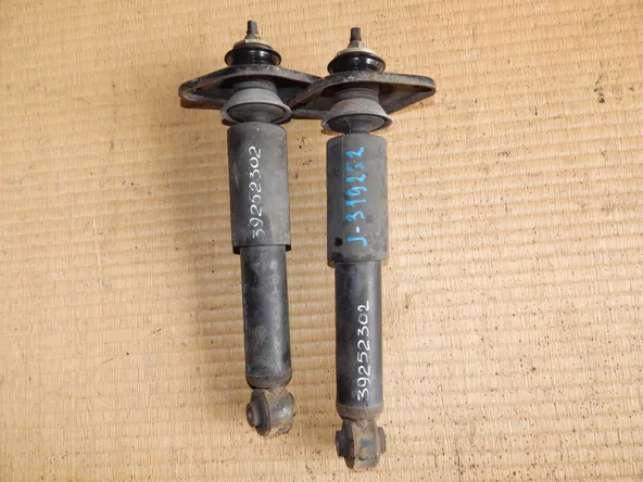 Амортизатор подвески NISSAN TEANA J31 (ПАРА) (Контрактный) 39252302