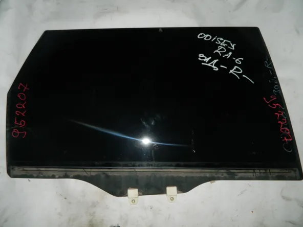 Стекло двери HONDA ODYSSEY RA6 Задн. Прав (Контрактный) 952207