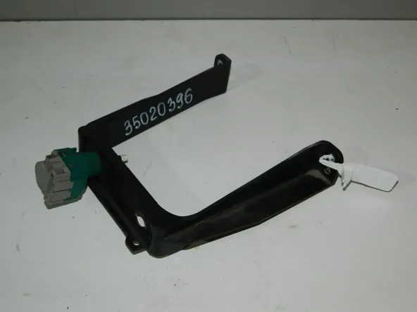 Датчик стоп-сигнала AUDI Q7 4L BAR (Б/У)