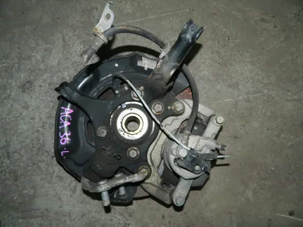 Ступица TOYOTA RAV 4 ACA31 Перед Лев (Контрактный) 79586546