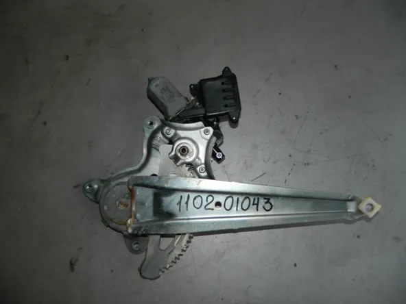 Стеклоподъемник TOYOTA CAMRY ACV40 Задн Лев (Контрактный) 110201043