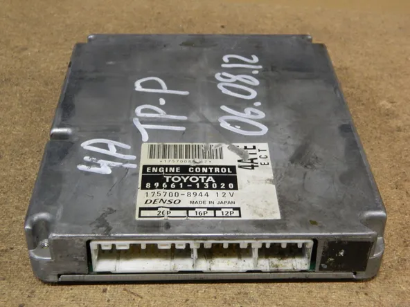 Блок управления ДВС TOYOTA COROLLA SPACIO 4AFE (Контрактный) 9770 8966113020
