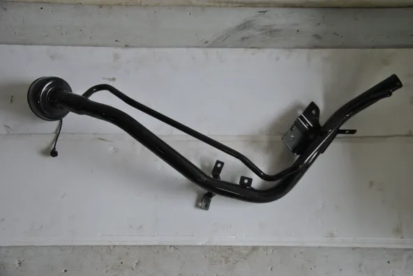 Горловина топливного бака GENERAL PARTS 172218H31A NISSAN X-TRAIL NT30, T30