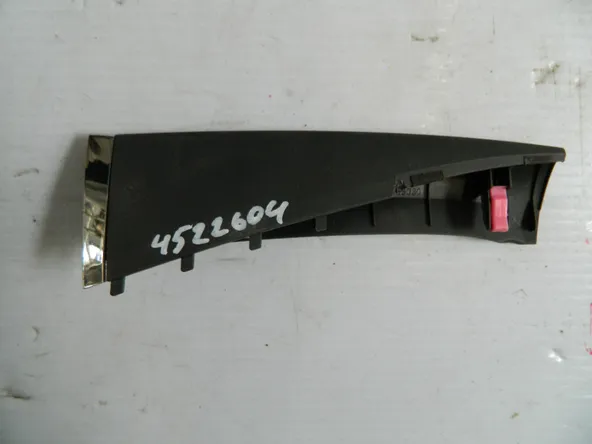 Накладка центральной консоли TOYOTA CAMRY ACV40 Лев (Контрактный) 4522604 5547533030