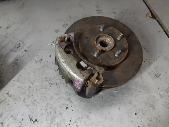 Ступица NISSAN SERENA GFC27 Перед Лев (Контрактный) 94603656