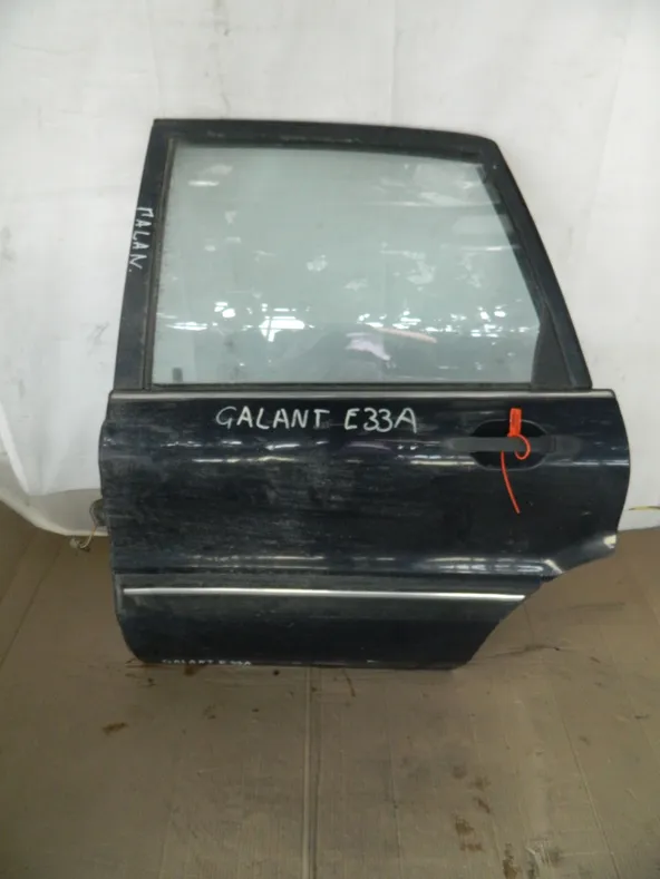 Дверь MITSUBISHI GALANT E33A Зад Лев (Контрактный) 65243136