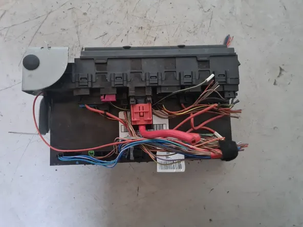 Блок предохранителей MERCEDES-BENZ E-CLASS W211 (Контрактный) 3612300025