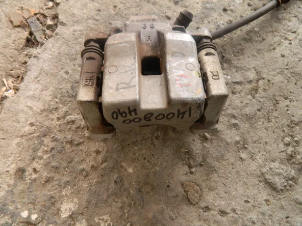 Суппорт TOYOTA CAMRY AVV50 Зад Прав (Кoнтрактный) 1400800490