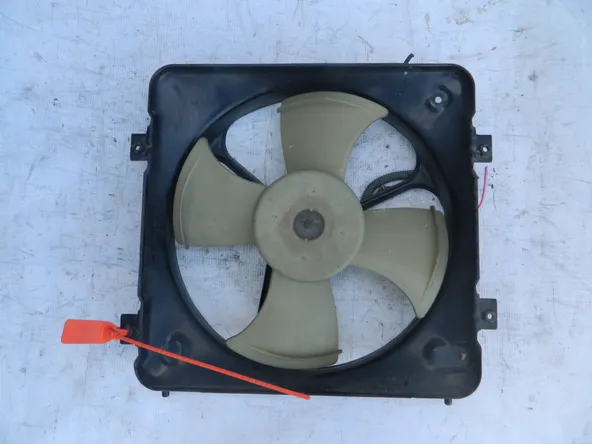 Диффузор радиатора HONDA LOGO GA3 (Контрактный) 72355150