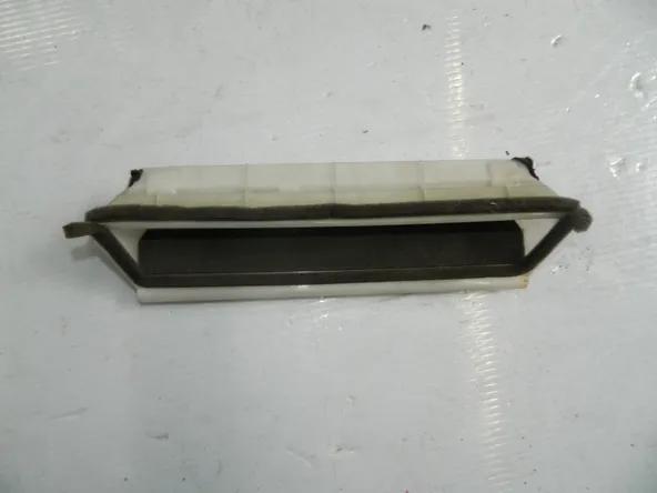 Дефлектор воздушный LEXUS IS250 GSE20 (Контрактный)