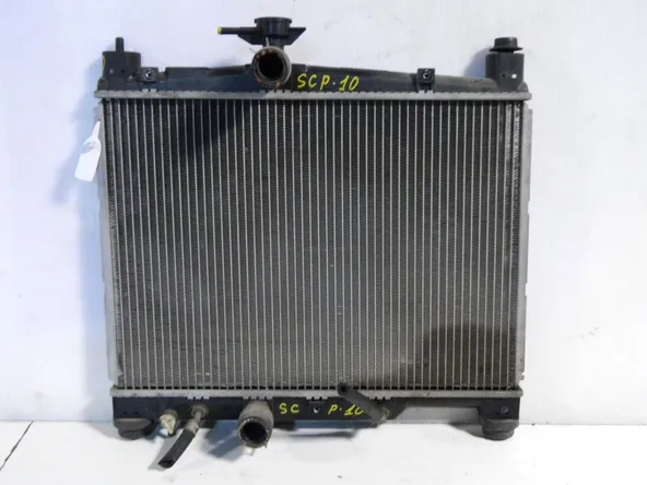 Радиатор ДВС TOYOTA VITZ SCP10 (Контрактный) 69586104