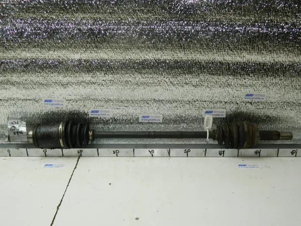 Привод TOYOTA COROLLA NZE124 1NZ Зад (Контрактный) 35021909