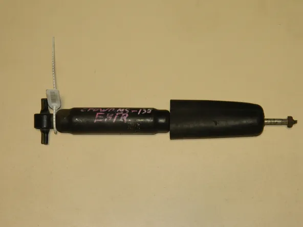 Амортизатор TOYOTA CROWN MS135 Перед (Контрактный) 45976943