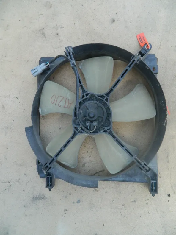 Диффузор радиатора TOYOTA CARINA AT210 (Контрактный) 65243201