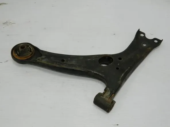 Рычаг TOYOTA Prius NHW20 1NZ (Контрактный) 26860213 передний правый