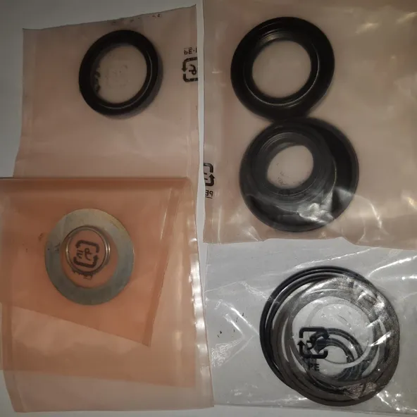 Ремкомплект рулевой рейки NOK K06538S9A003 HONDA CR-V 6531S9A003