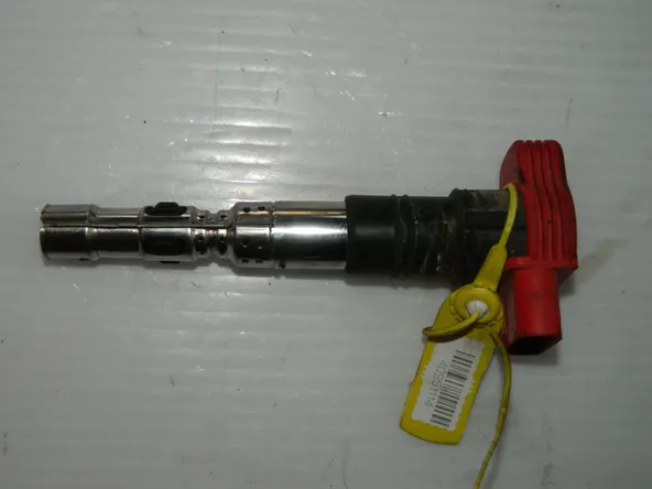 Катушка зажигания AUDI A8 BFM (Контрактный) 40951114