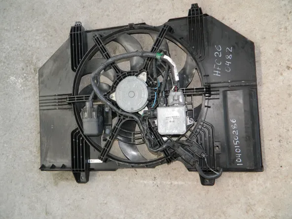 Диффузор радиатора NISSAN SERENA HFC26 (Контрактный) 1040150286