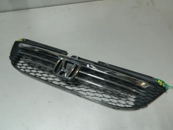 Решетка радиатора HONDA ODYSSEY RB1 (Контрактный) 81540990