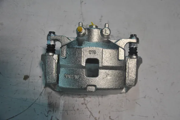 Суппорт тормозной GENERAL PARTS 4605A201 MITSUBISHI L200 05-, PAJERO SPORT KG4W, KG6W, KH4W, KH6W