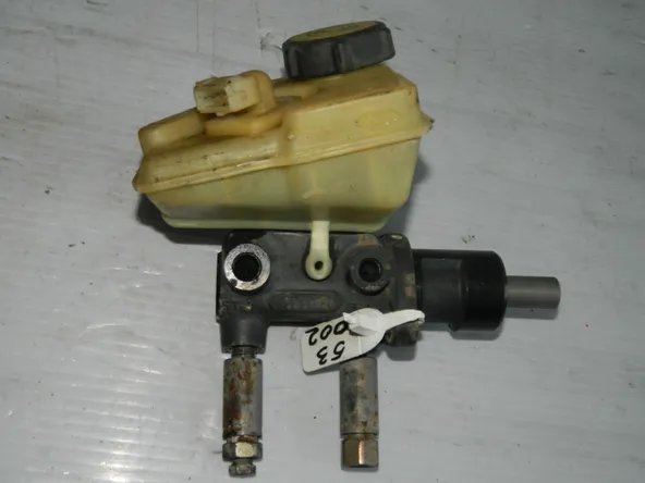 Главный тормозной цилиндр FORD MONDEO GBP L1F (Б/У) 53002