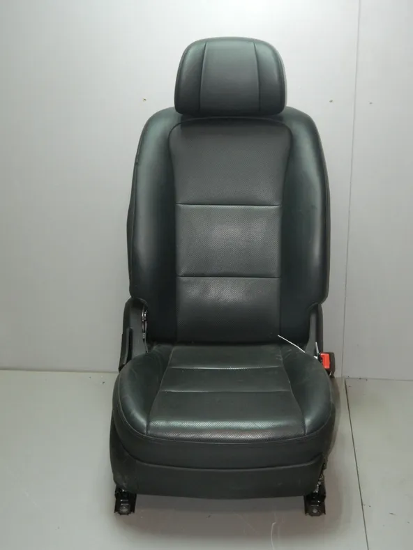 Сиденье HYUNDAI EQUUS VI G6DA 2013-2015 Перед Прав (Б/У) 35017242