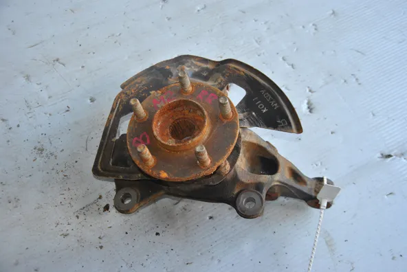 Ступица MAZDA MAZDA3 BM Перед Прав (Контрактный) 45984375