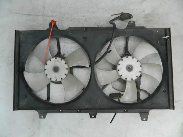 Диффузор радиатора NISSAN PRAIRIE M11 (Контрактный) 72355054