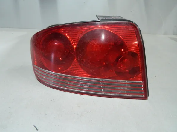 Фонарь HYUNDAI SONATA EF Зад Лев (Контрактный) 6995363 924013D010