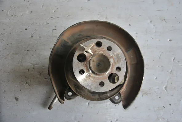 Ступица TOYOTA CAMRY SV40 Зад Лев (Кoнтрактный) 35017102