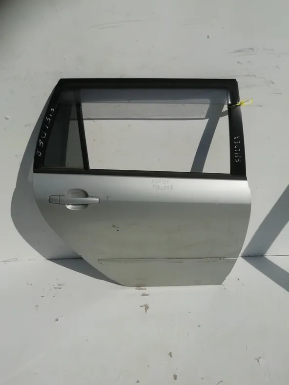 Дверь TOYOTA COROLLA FIELDER NZE121 Зад Прав (Контрактный) 40951967