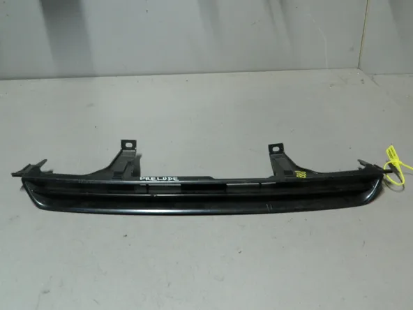 Решетка радиатора HONDA PRELUDE BB8 (Контрактный) 79773042