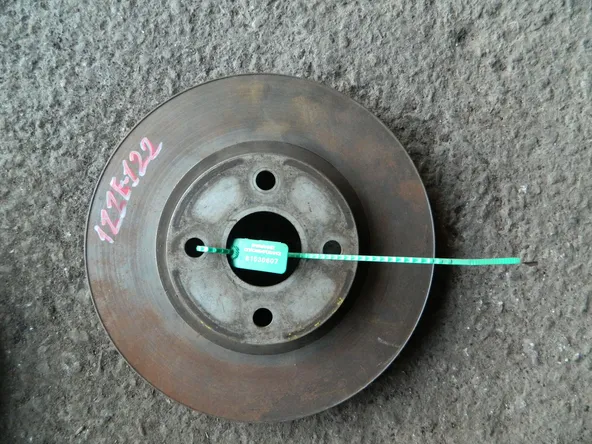 Диск тормозной TOYOTA COROLLA ZZE122 Перед (Контрактный) 81530607