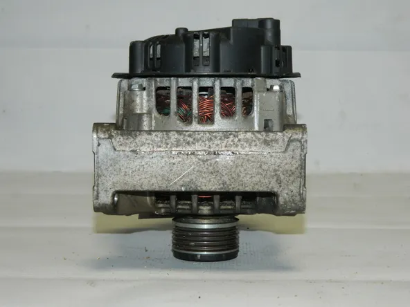 Генератор MERCEDES-BENZ A-CLASS W169 M266E15 (Контрактный)