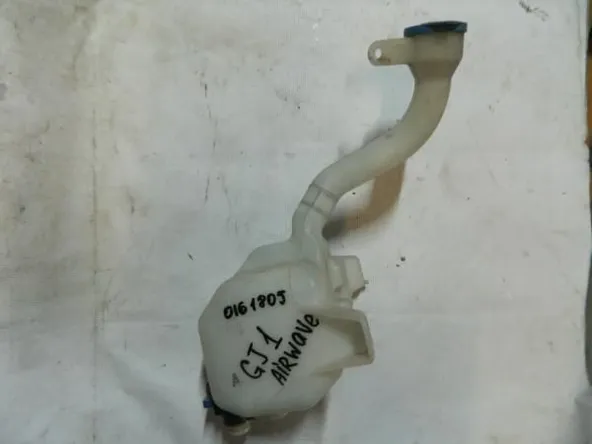 Бачок омывателя HONDA AIRWAVE GJ1 L15A (Контрактный)