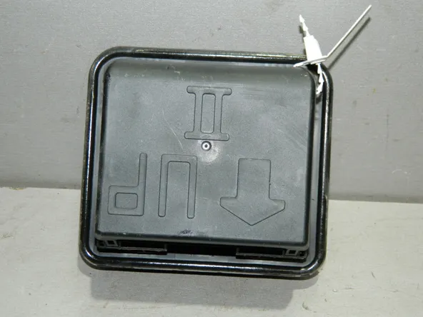 Решетка вентиляционная Kia Sportage QL Зад (Б/У)