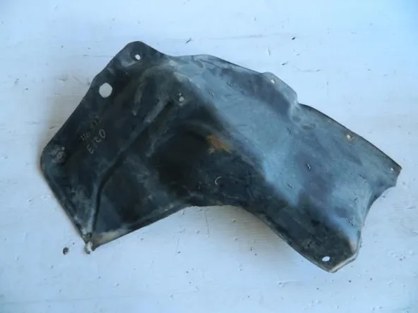 Защита двигателя TOYOTA COROLLA ZZE120 4ZZFE Лев (Б/У)