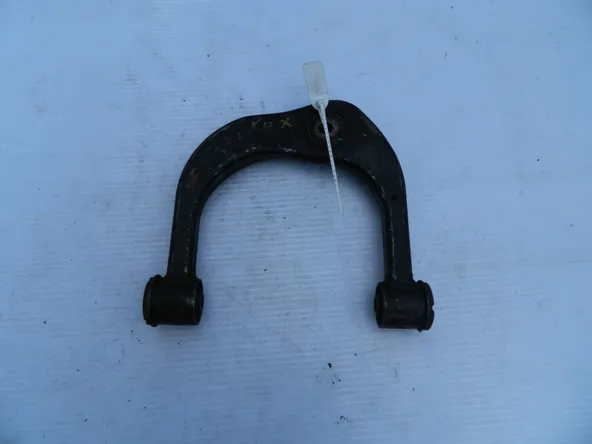 Рычаг подвески TOYOTA LAND CRUISER KZJ95 Перед Лев (Контрактный) 46091278