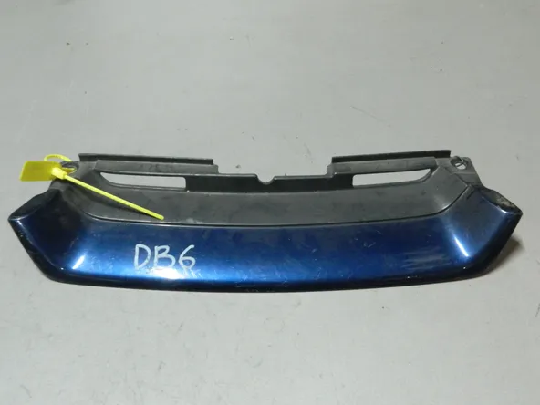 Решетка радиатора HONDA INTEGRA DB6 (Контрактный) 79773015