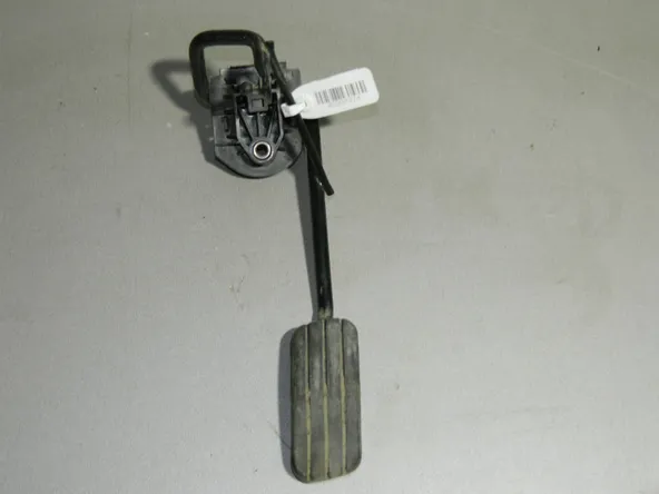 Педаль газа Renault Clio II K4J 711 (Б/У)